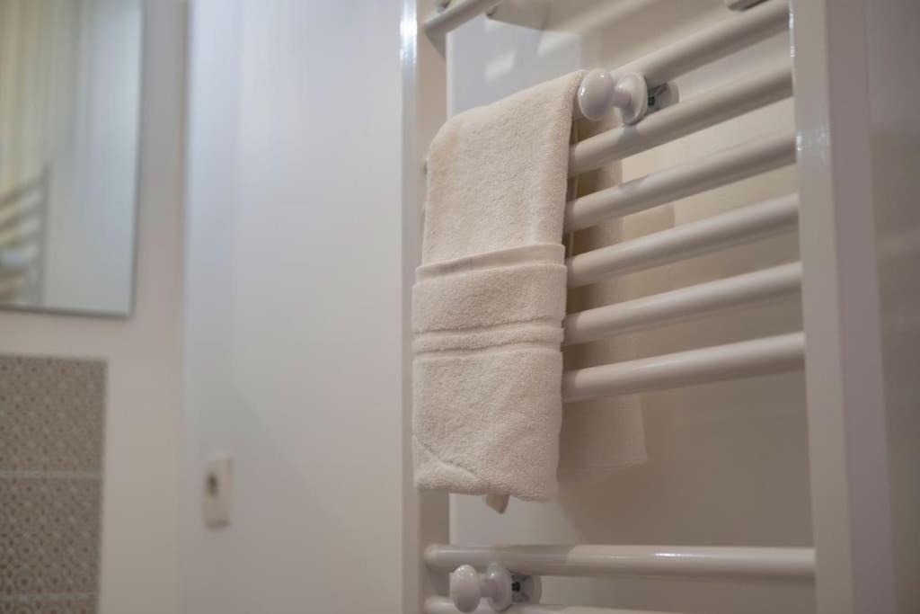 Le Jeroboam Apartment Reims Ngoại thất bức ảnh